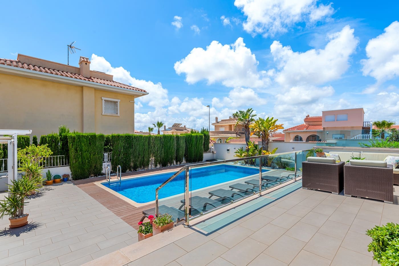 4 bedroom Villa for sale in Ciudad Quesada with pool - € 750,000 (Ref: 8967109)