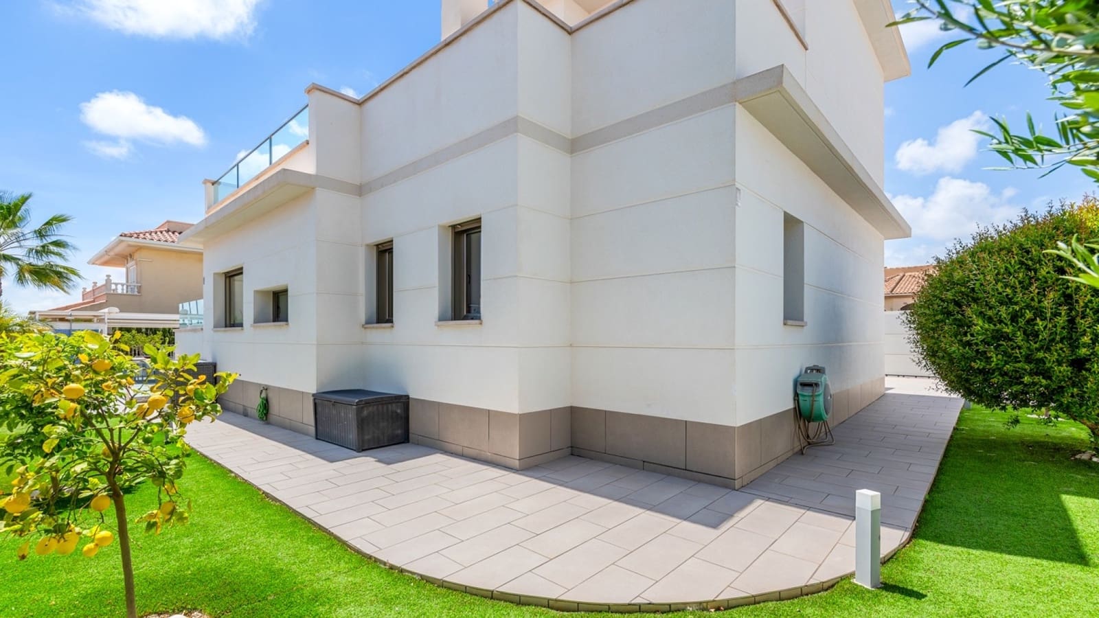 4 bedroom Villa for sale in Ciudad Quesada with pool - € 750,000 (Ref: 8967109)