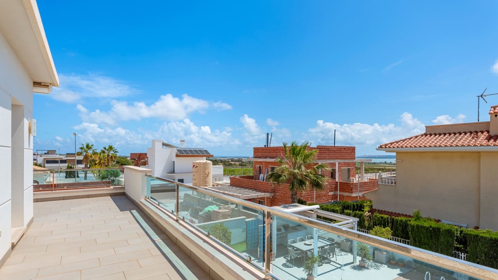 4 bedroom Villa for sale in Ciudad Quesada with pool - € 750,000 (Ref: 8967109)