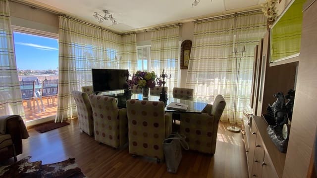 4 sypialnia Apartament na sprzedaż w Zona Pueblo, Guardamar del Segura z basenem - 239 000 € (Ref: 9030431)