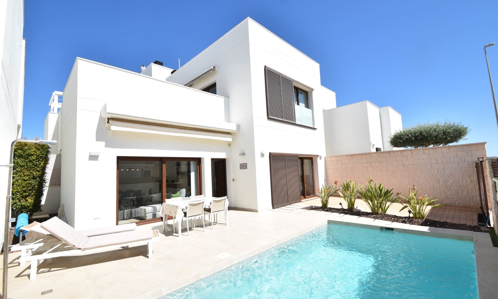 3 soverom Villa til salgs i La Marina med svømmebasseng - € 350 000 (Ref: 9035334)