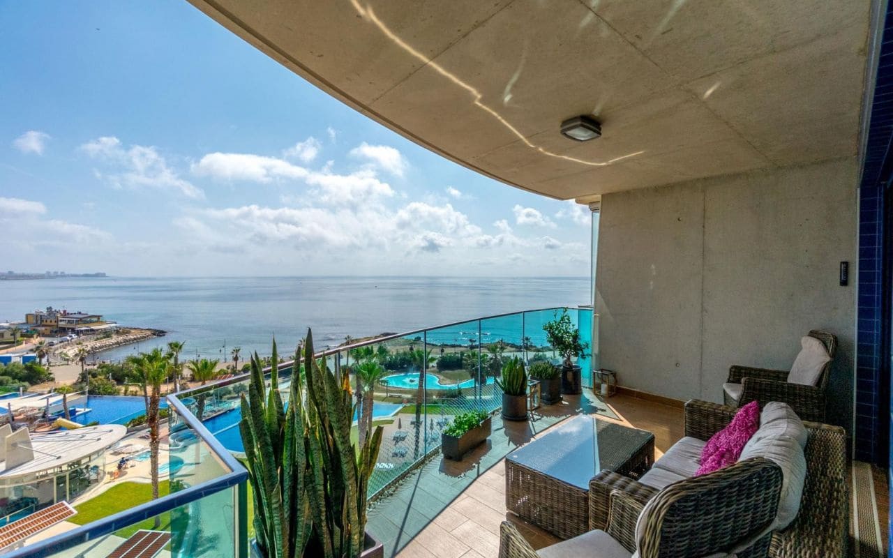 3 bedroom Apartment for sale in Punta Prima with pool - € 590,000 (Ref: 9058241)