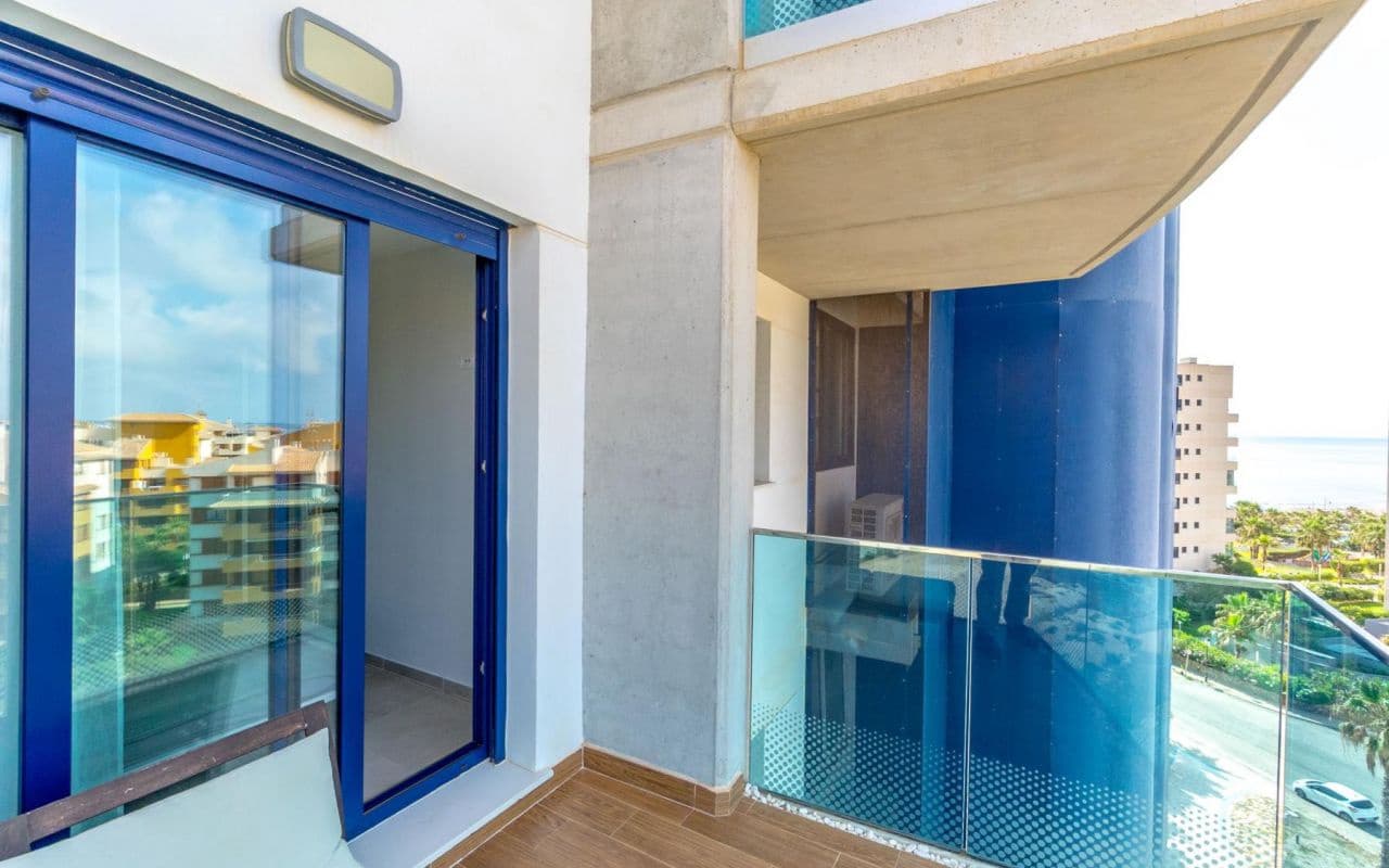 3 bedroom Apartment for sale in Punta Prima with pool - € 590,000 (Ref: 9058241)