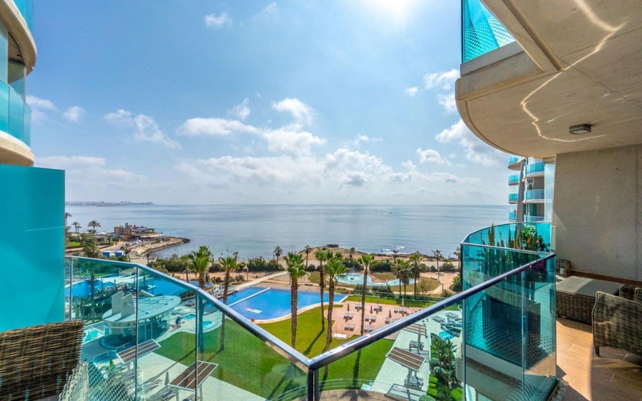 3 bedroom Apartment for sale in Punta Prima with pool - € 590,000 (Ref: 9058241)