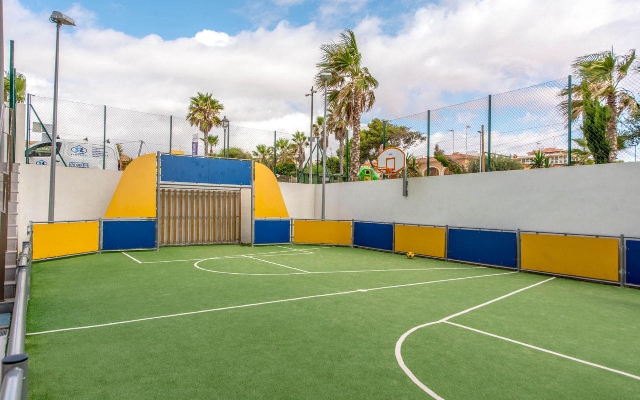 3 bedroom Apartment for sale in Punta Prima with pool - € 590,000 (Ref: 9058241)