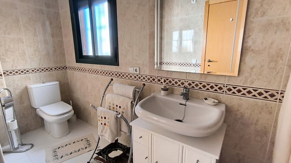 3 bedroom Townhouse for sale in Ciudad Quesada with pool - € 290,000 (Ref: 9076909)