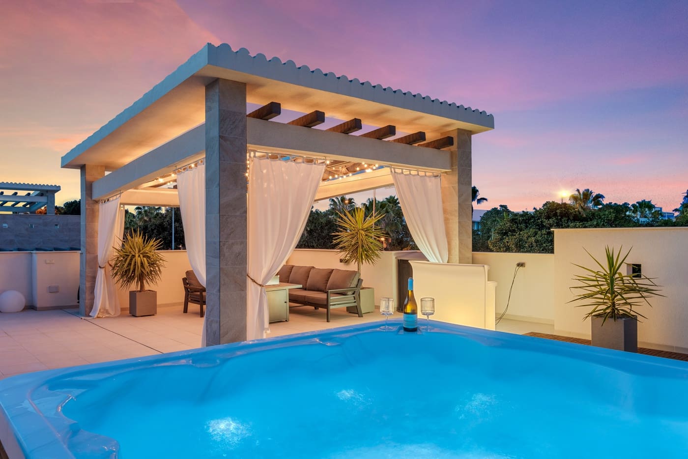 3 makuuhuone Huvila myytävänä paikassa Ciudad Quesada mukana uima-altaan - 1 200 000 € (Ref: 9099469)