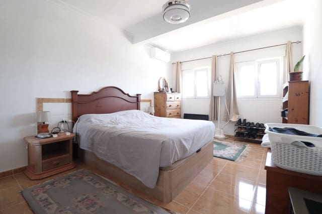 2 quarto Casa em Banda para venda em El Chaparral - La Siesta - La Torreta, Torrevieja - 149 000 € (Ref: 9109598)