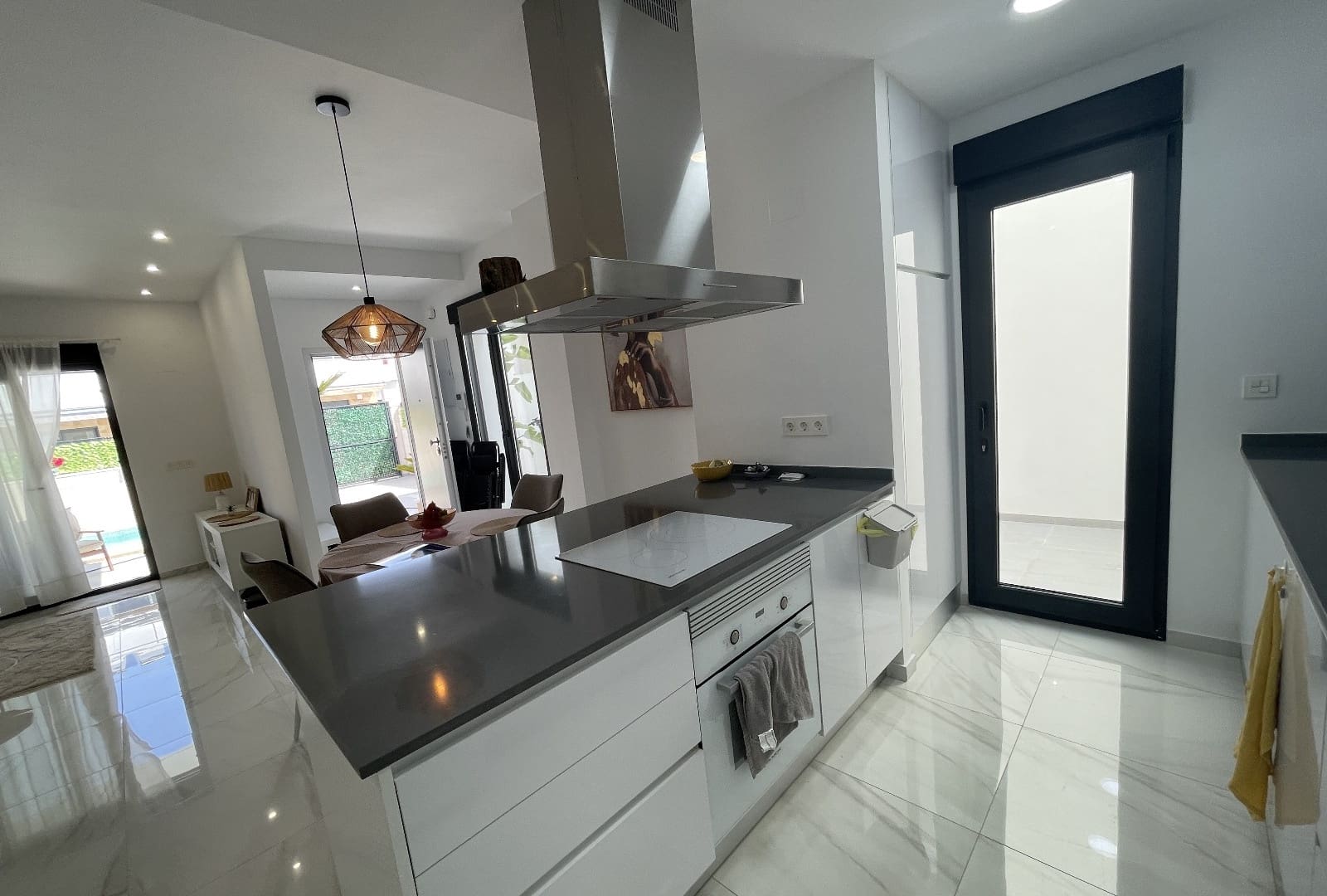 3 bedroom Villa for sale in Benijofar with pool - € 379,990 (Ref: 9126009)