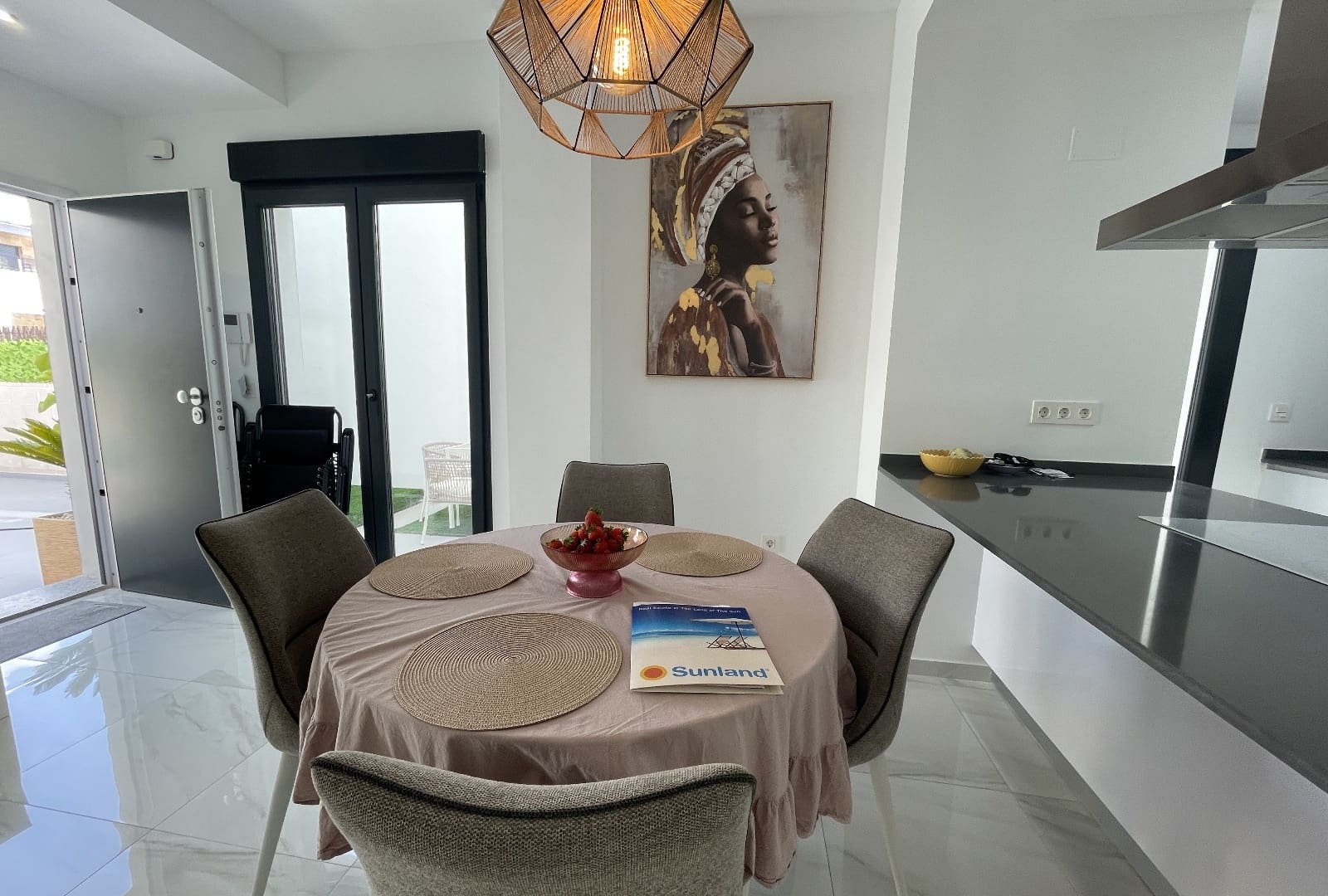 3 bedroom Villa for sale in Benijofar with pool - € 379,990 (Ref: 9126009)