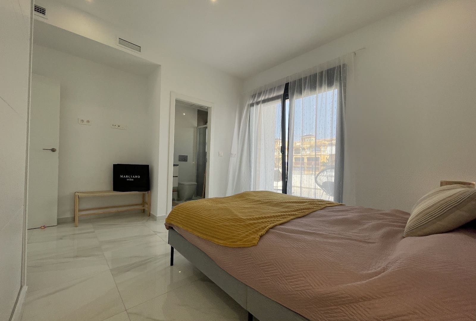 3 bedroom Villa for sale in Benijofar with pool - € 379,990 (Ref: 9126009)