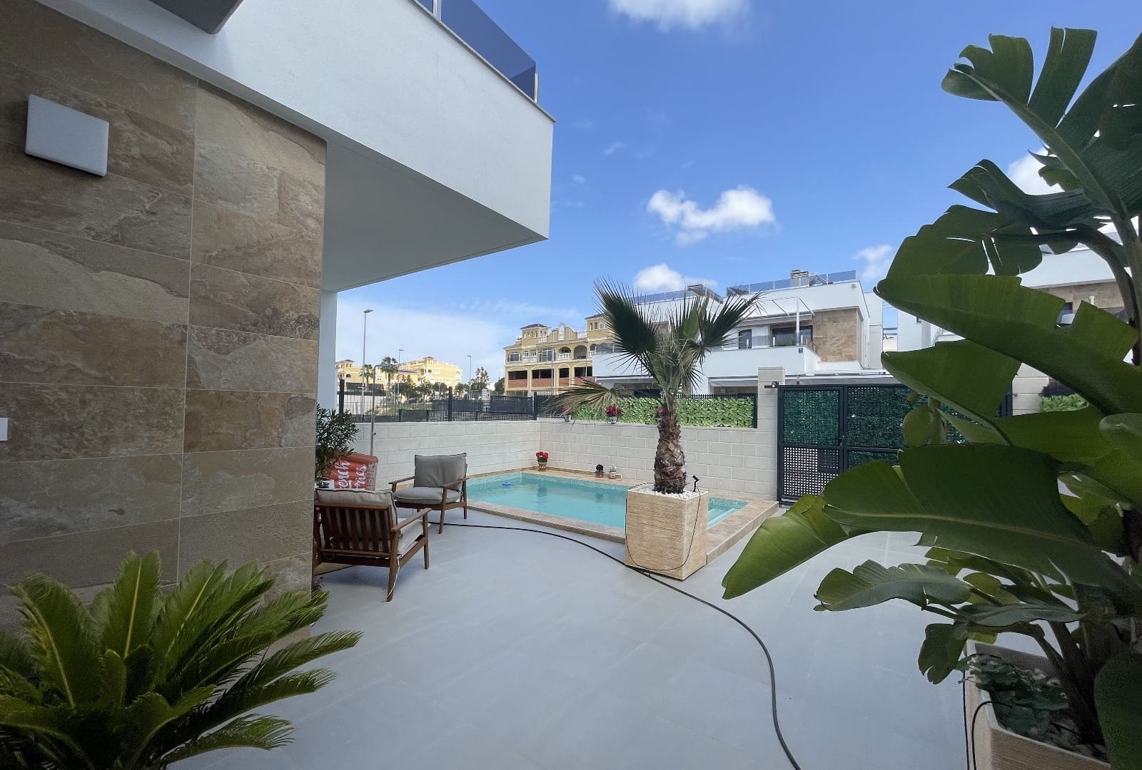 3 bedroom Villa for sale in Benijofar with pool - € 379,990 (Ref: 9126009)