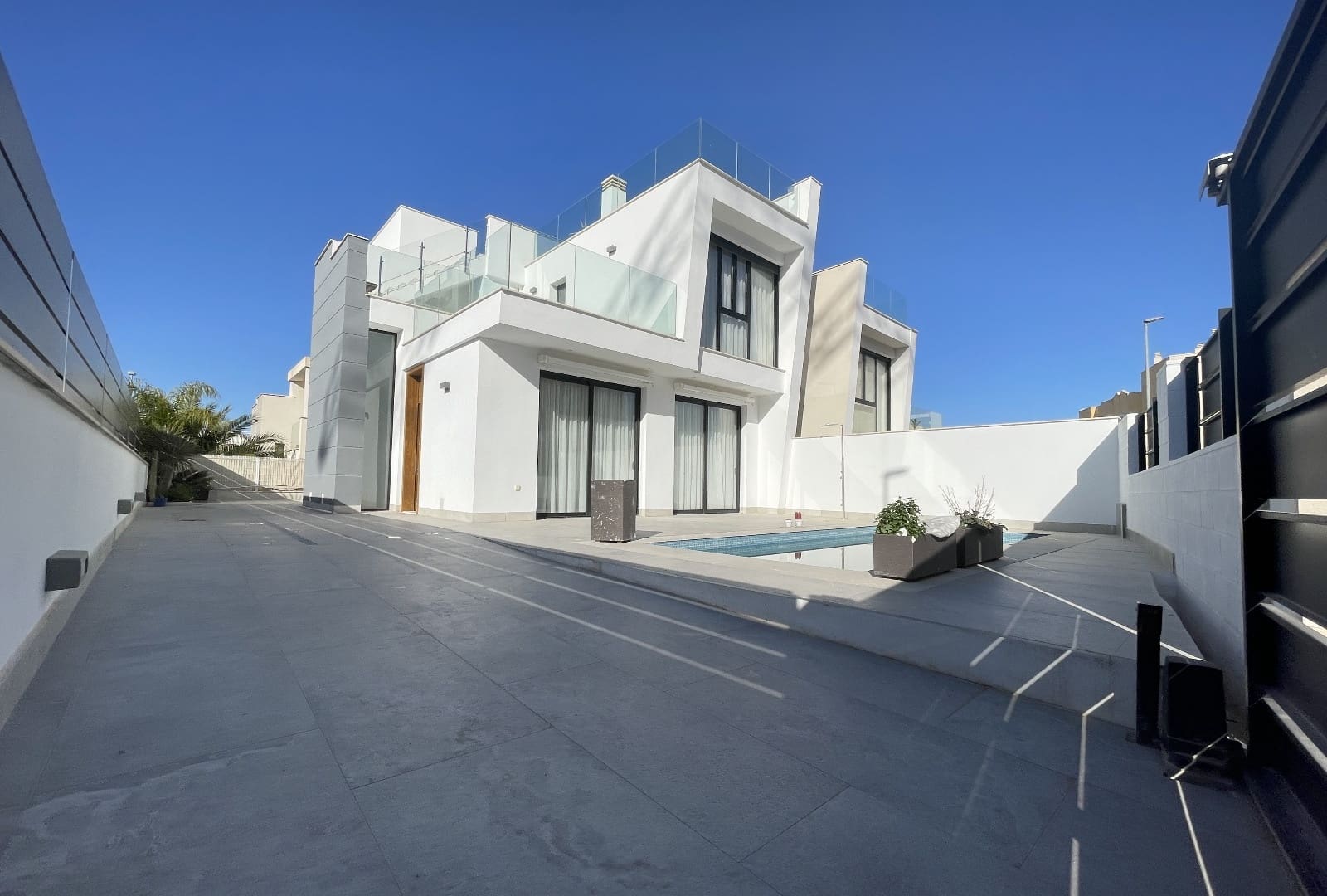 3 quarto Moradia para venda em Benijofar com piscina - 394 000 € (Ref: 9126010)