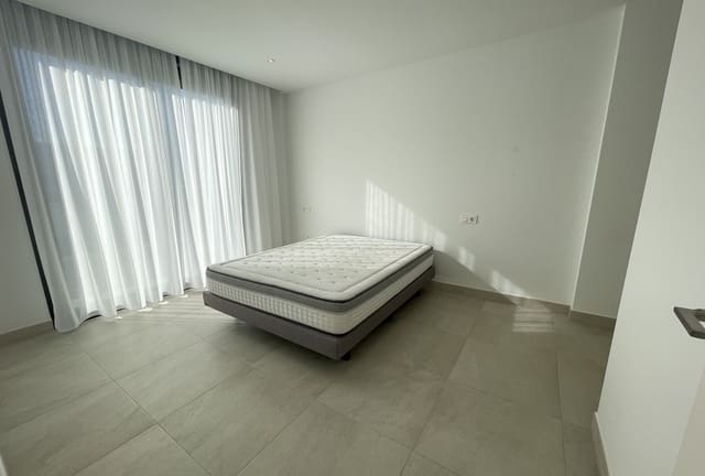 3 quarto Moradia para venda em Benijófar com piscina - 394 000 € (Ref: 9126010)