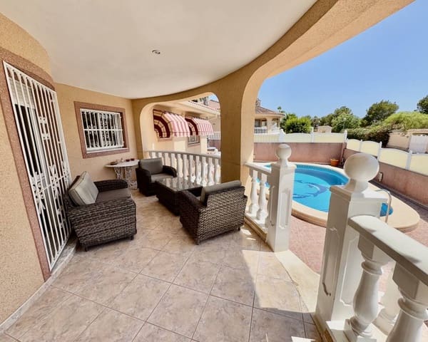 5 slaapkamer Villa te koop in Benimar, Benijófar met zwembad - € 349.000 (Ref: 9126135)