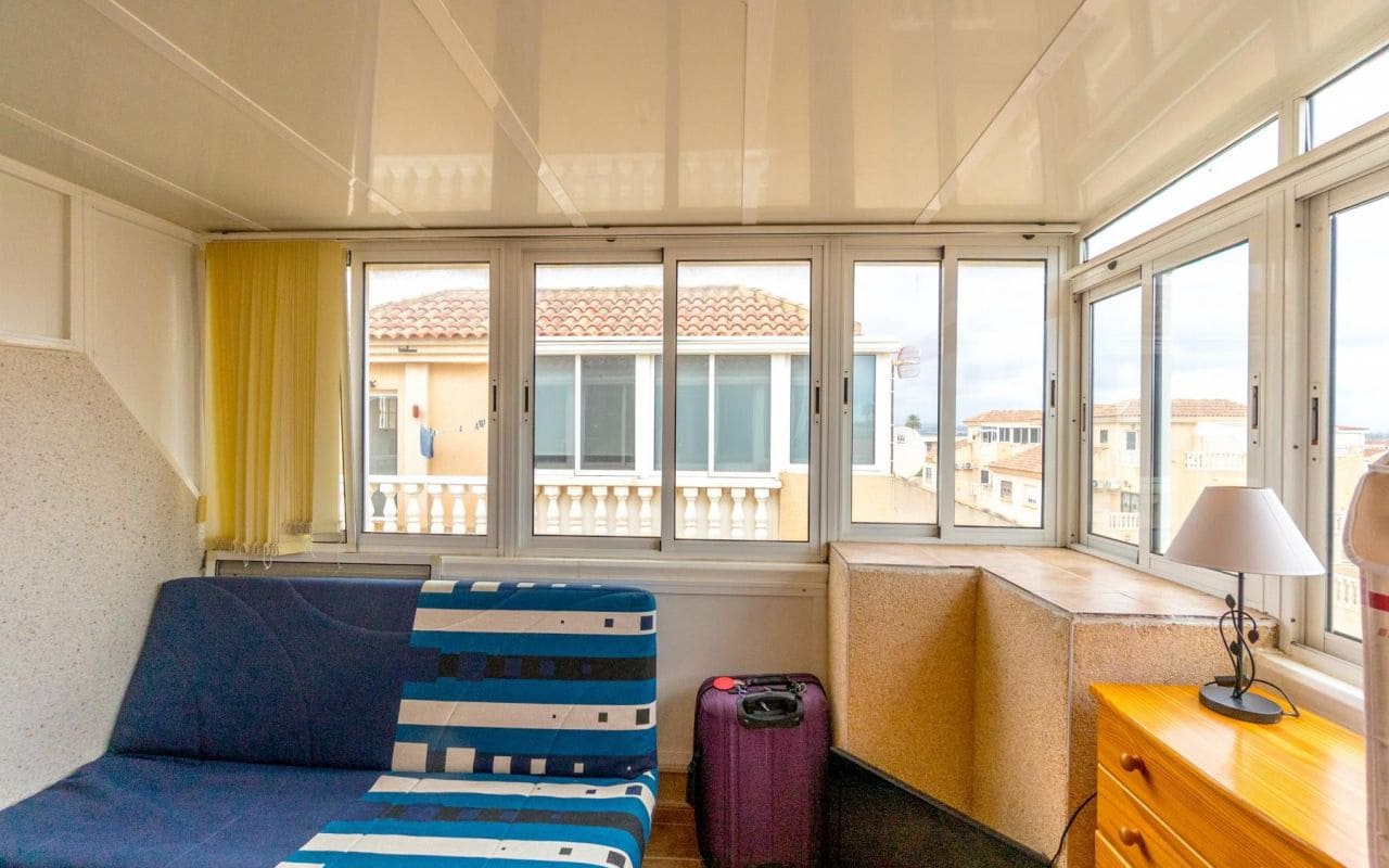 3 soverom Rekkehus til salgs i Torrevieja med svømmebasseng - € 165 000 (Ref: 9129271)