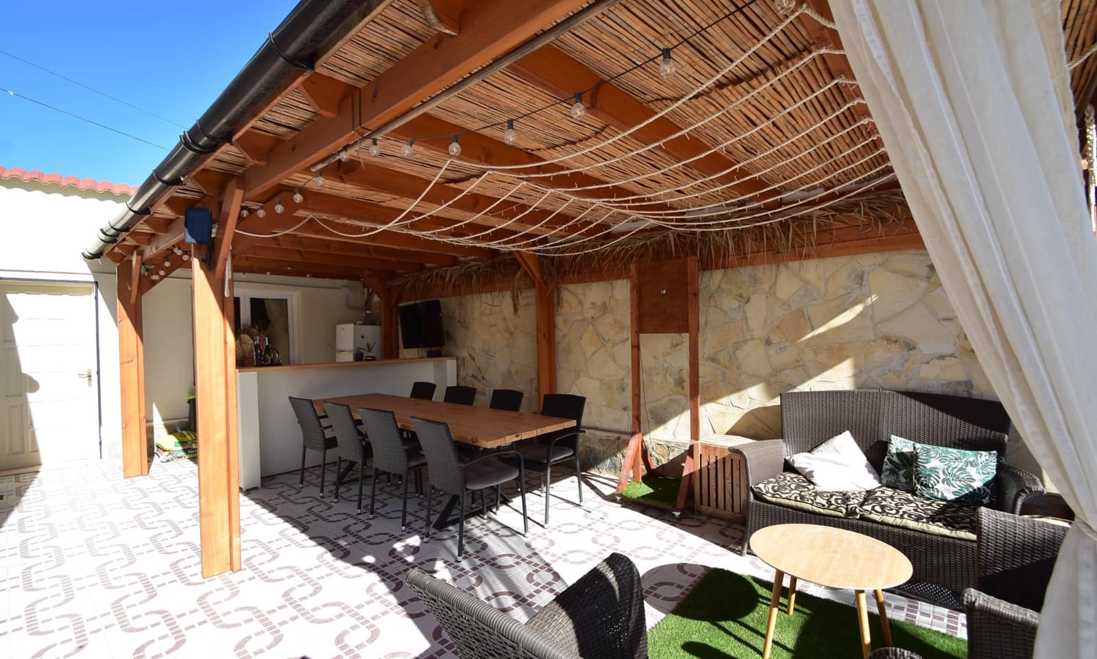 4 bedroom Villa for sale in Ciudad Quesada with pool garage - € 549,000 (Ref: 9131429)