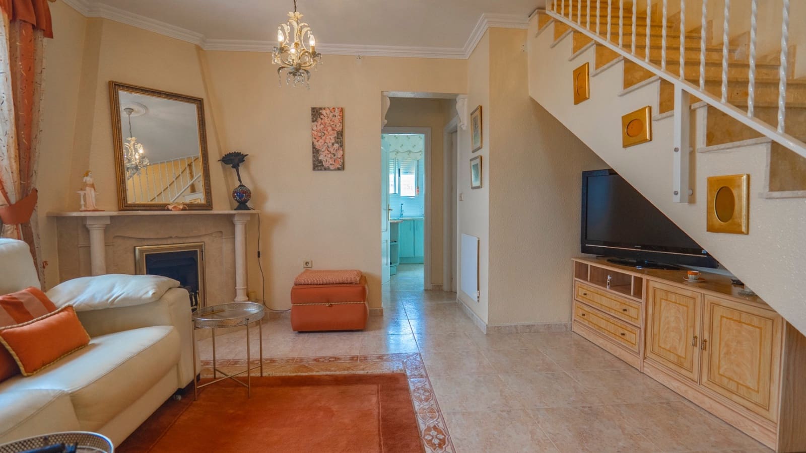 5 bedroom Villa for sale in Ciudad Quesada with pool - € 350,000 (Ref: 9131735)