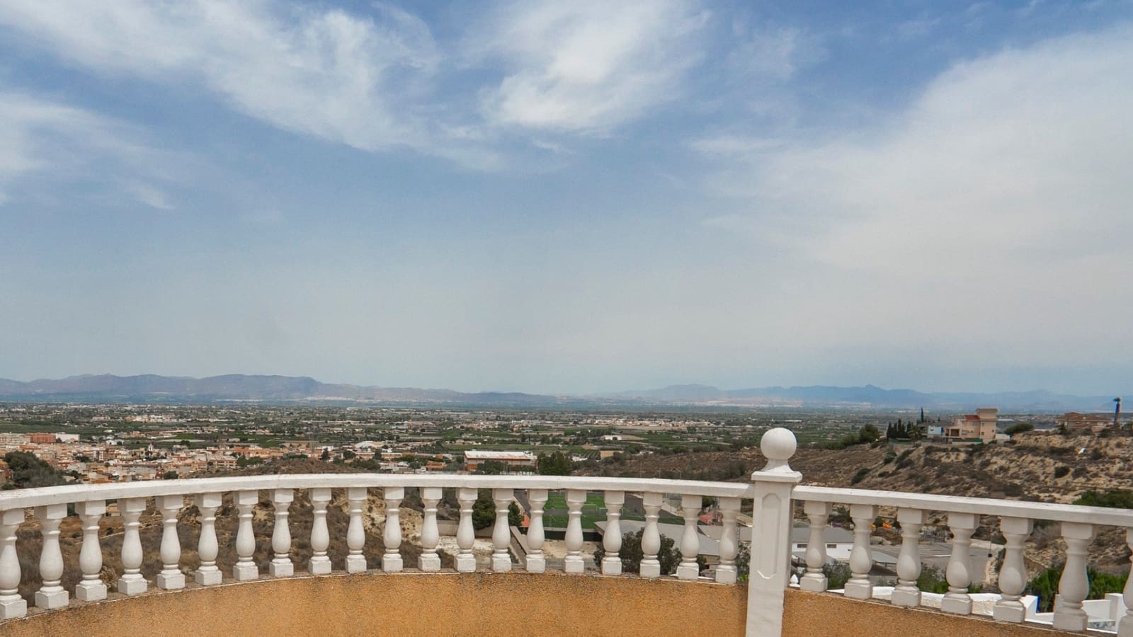 5 bedroom Villa for sale in Ciudad Quesada with pool - € 350,000 (Ref: 9131735)