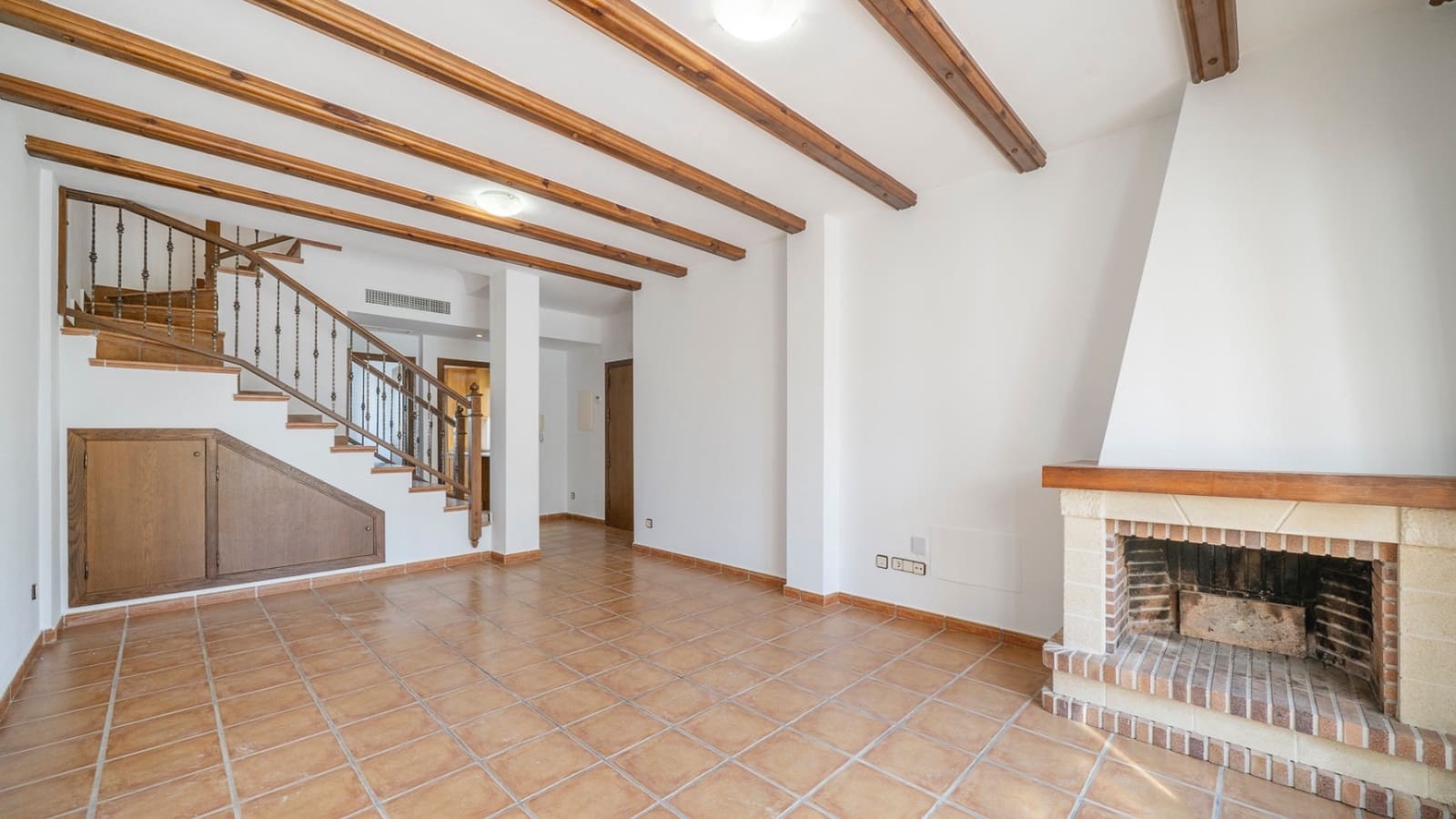 3 slaapkamer Halfvrijstaande villa te koop in Algorfa met zwembad - € 230.000 (Ref: 9133138)