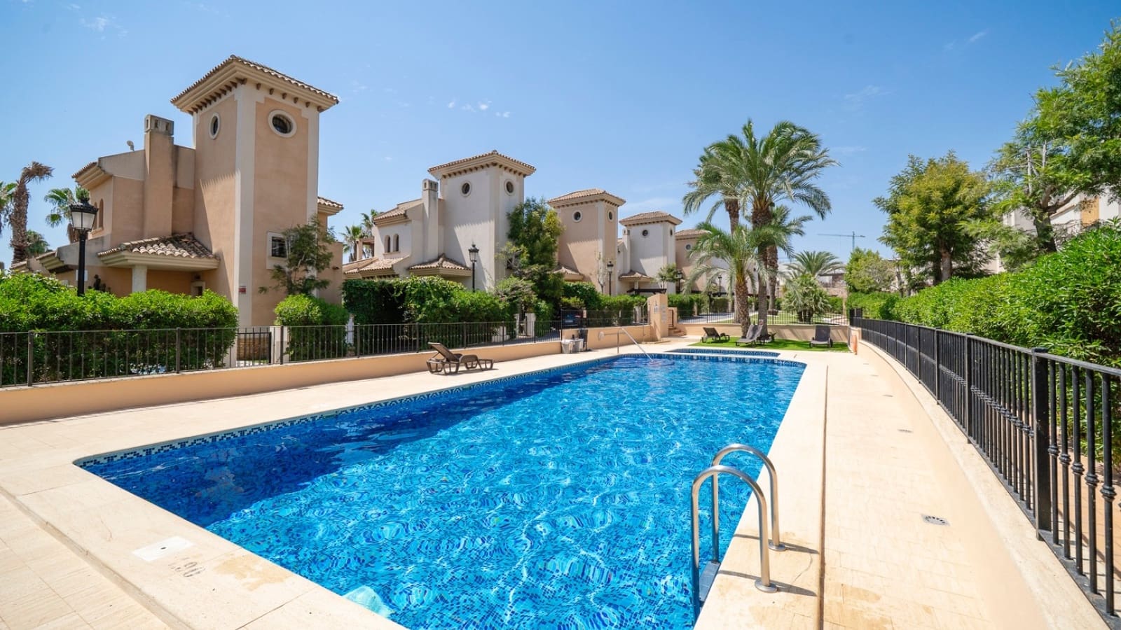 3 camera da letto Villetta Bifamiliare in vendita in Algorfa con piscina - 230.000 € (Rif: 9133139)