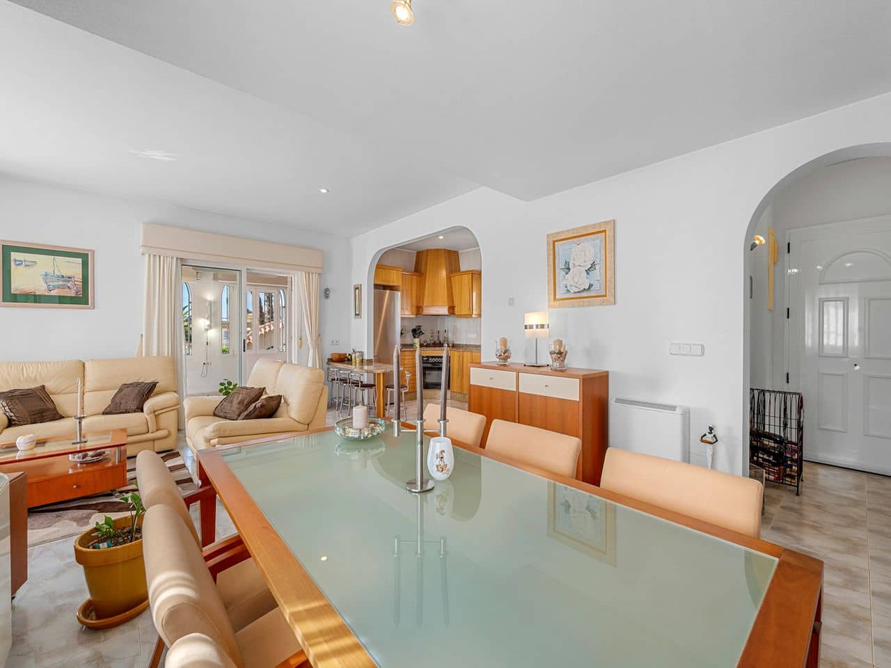 5 chambre Villa/Maison à vendre à Benimar avec piscine - 389 000 € (Ref: 9133451)