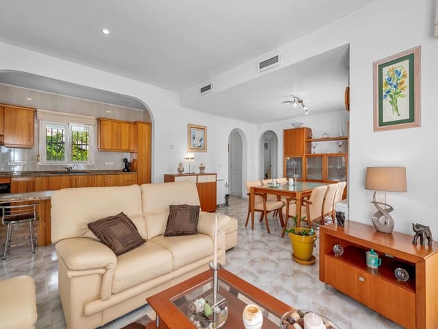 5 soveværelse Villa til salg i Benimar, Benijófar med swimmingpool - € 389.000 (Ref: 9133451)