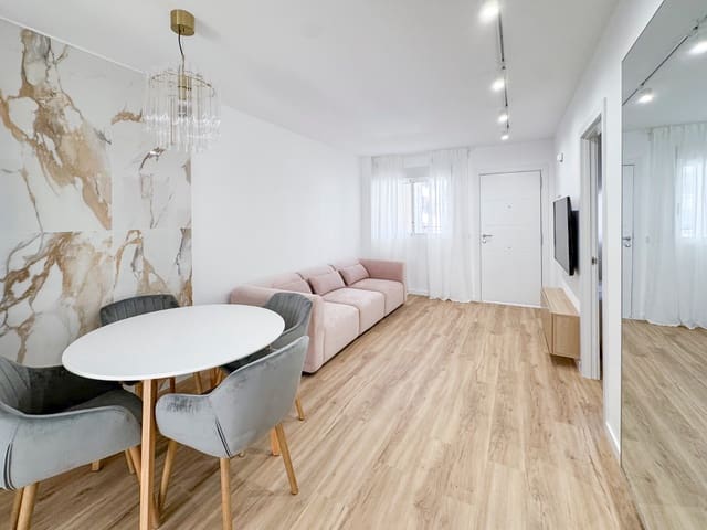 2 soverom Leilighet til salgs i Punta Prima, Torrevieja med svømmebasseng - € 189 000 (Ref: 9141935)