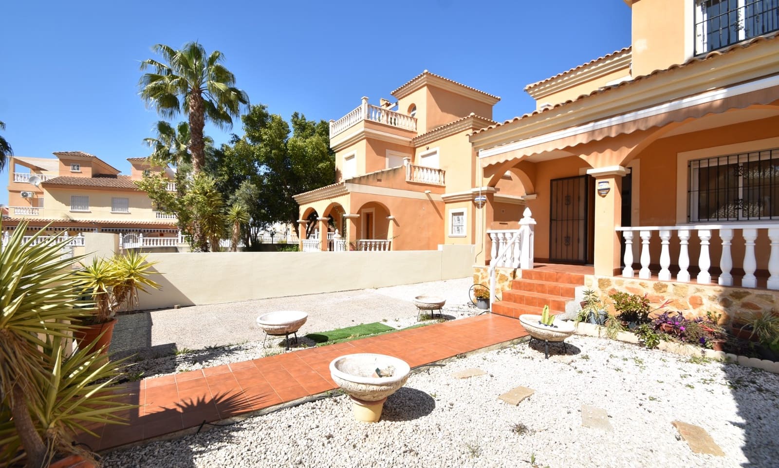 3 camera da letto Villa in vendita in Algorfa con piscina - 234.950 € (Rif: 9145821)