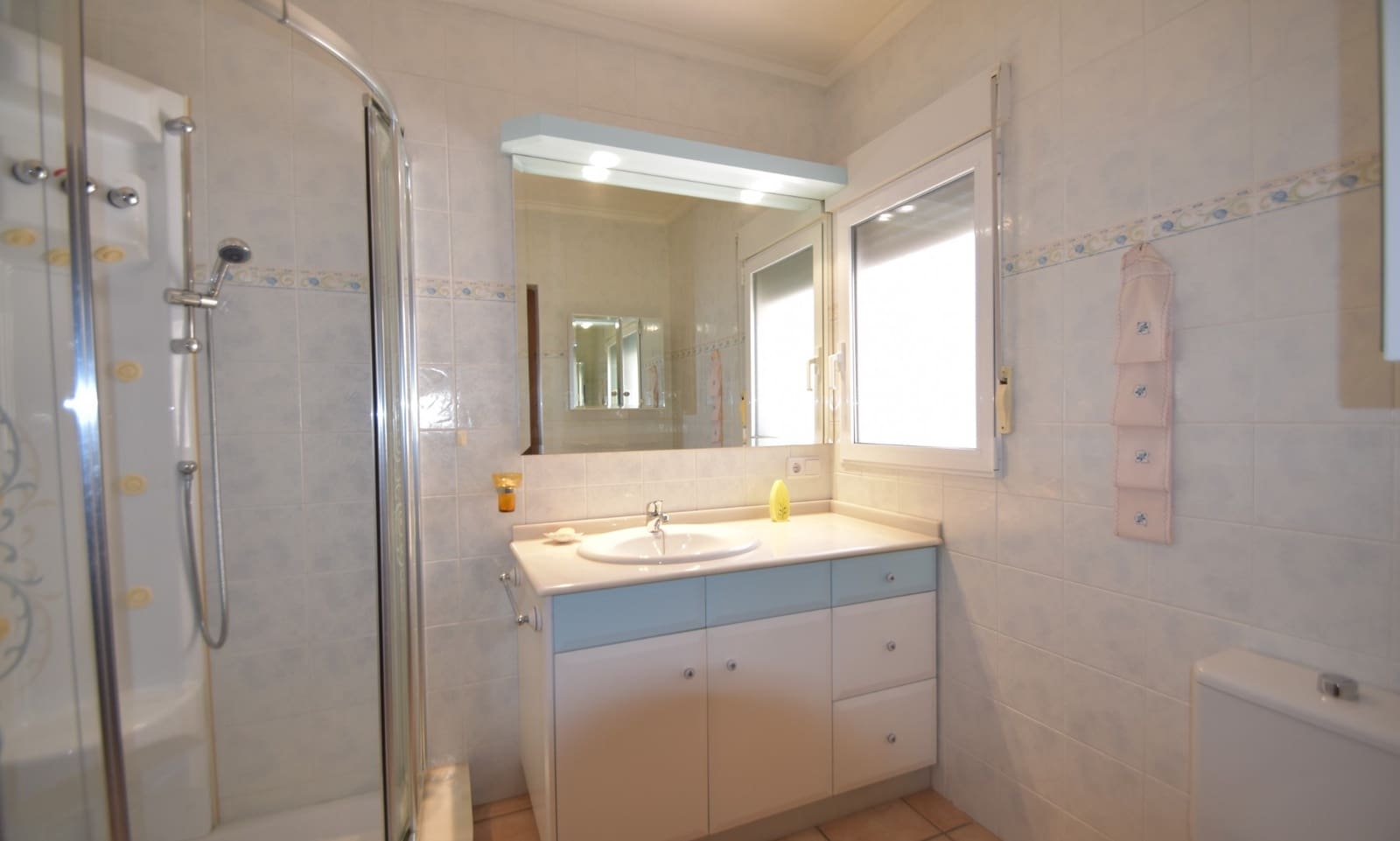 3 bedroom Villa for sale in Ciudad Quesada with pool garage - € 480,000 (Ref: 9146130)