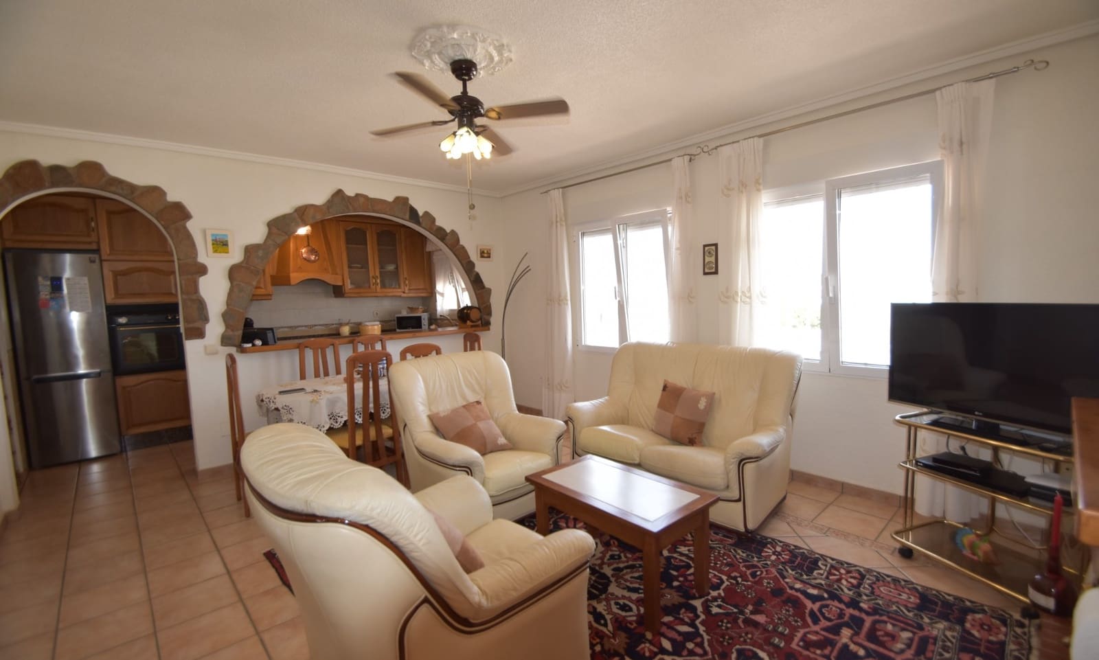 3 bedroom Villa for sale in Ciudad Quesada with pool garage - € 480,000 (Ref: 9146130)