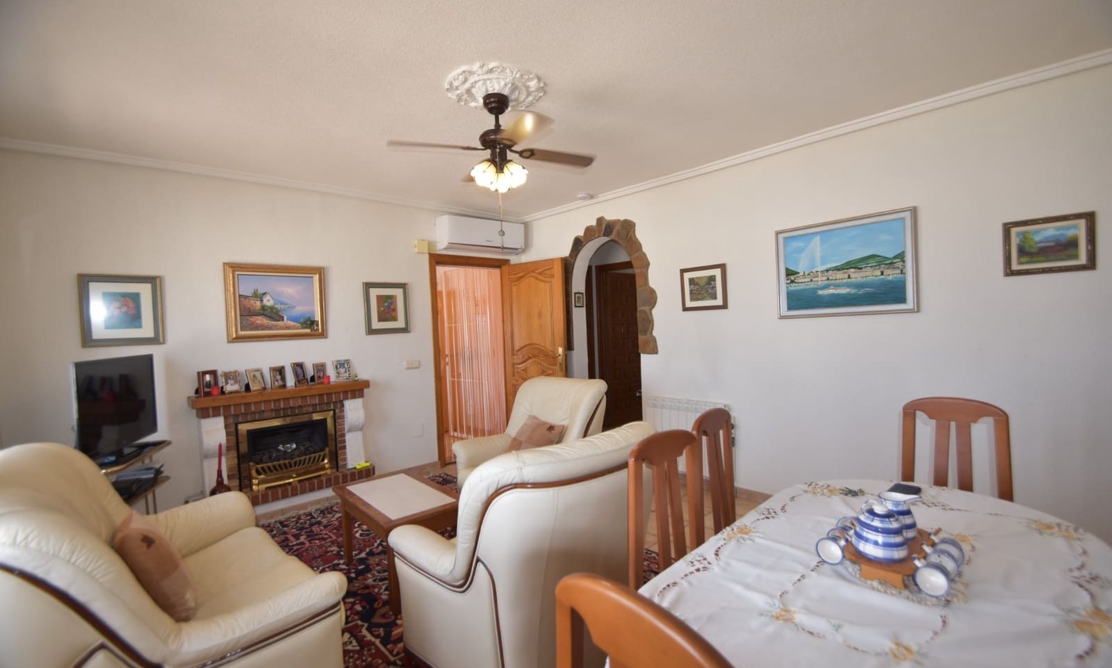 3 bedroom Villa for sale in Ciudad Quesada with pool garage - € 480,000 (Ref: 9146130)