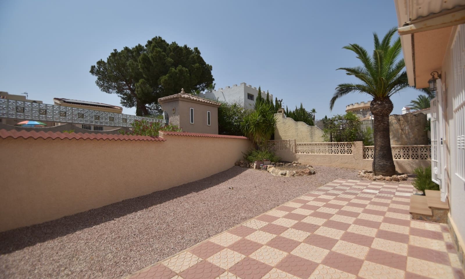 3 bedroom Villa for sale in Ciudad Quesada with pool garage - € 480,000 (Ref: 9146130)