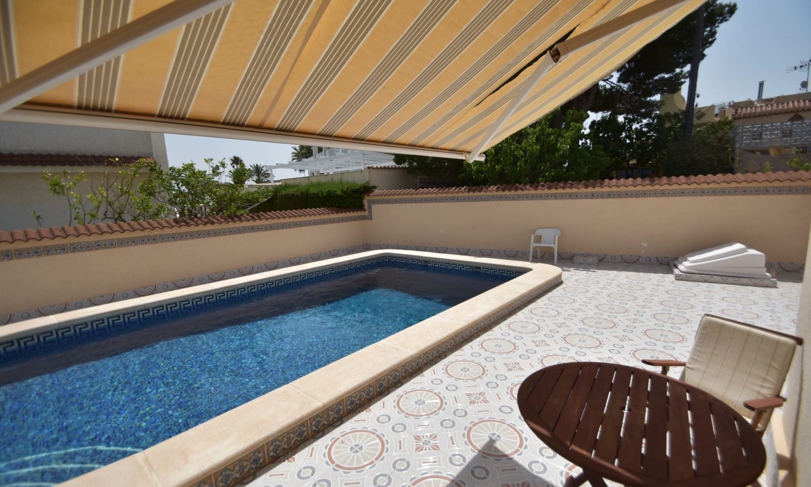 3 bedroom Villa for sale in Ciudad Quesada with pool garage - € 480,000 (Ref: 9146130)