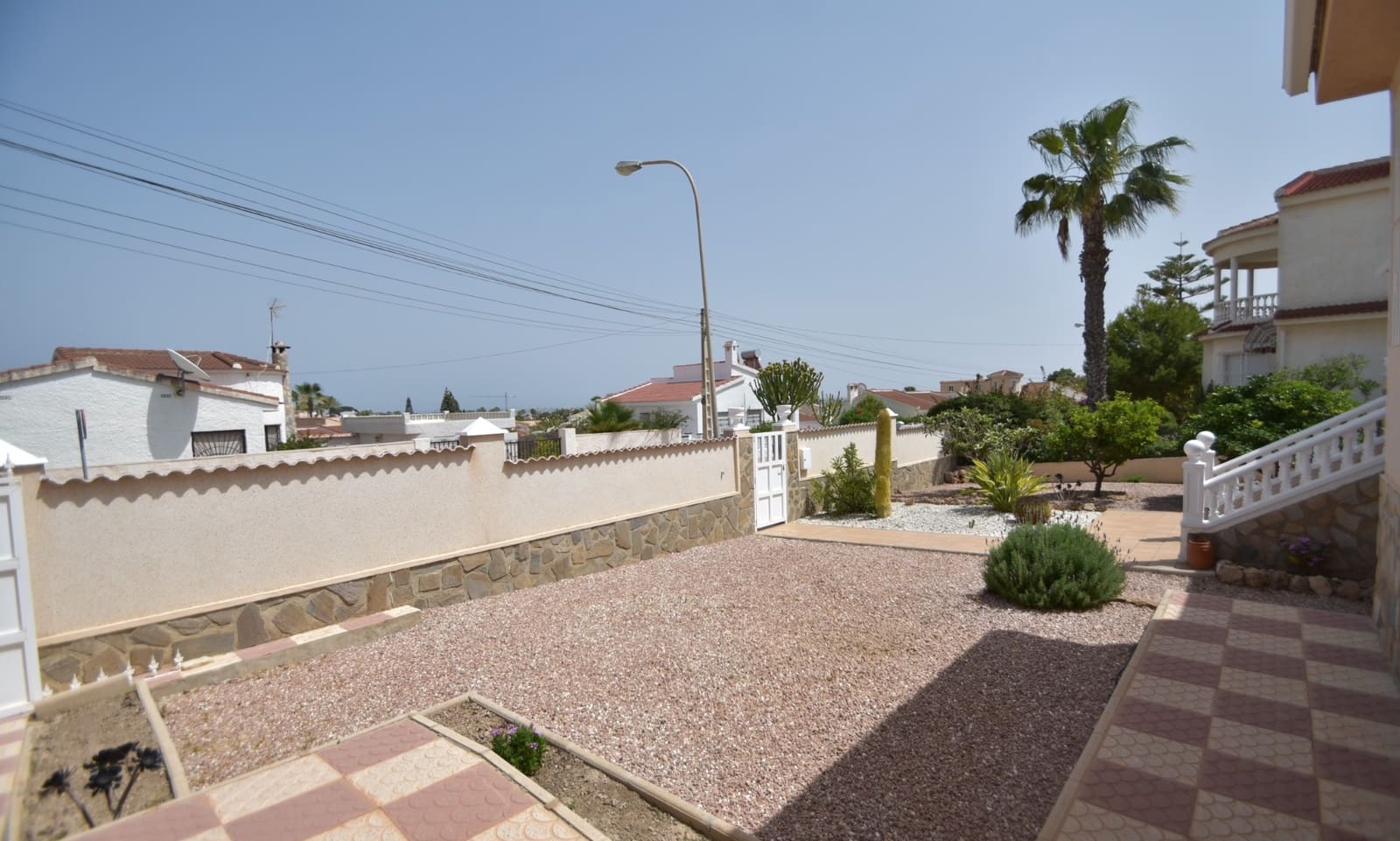 3 bedroom Villa for sale in Ciudad Quesada with pool garage - € 480,000 (Ref: 9146130)