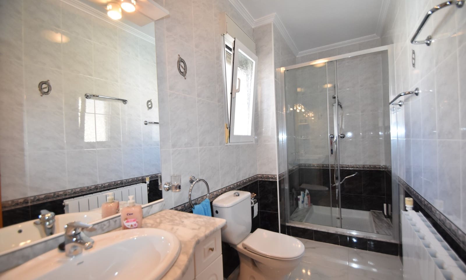 5 camera da letto Villa in vendita in Ciudad Quesada con piscina garage - 630.000 € (Rif: 9146255)