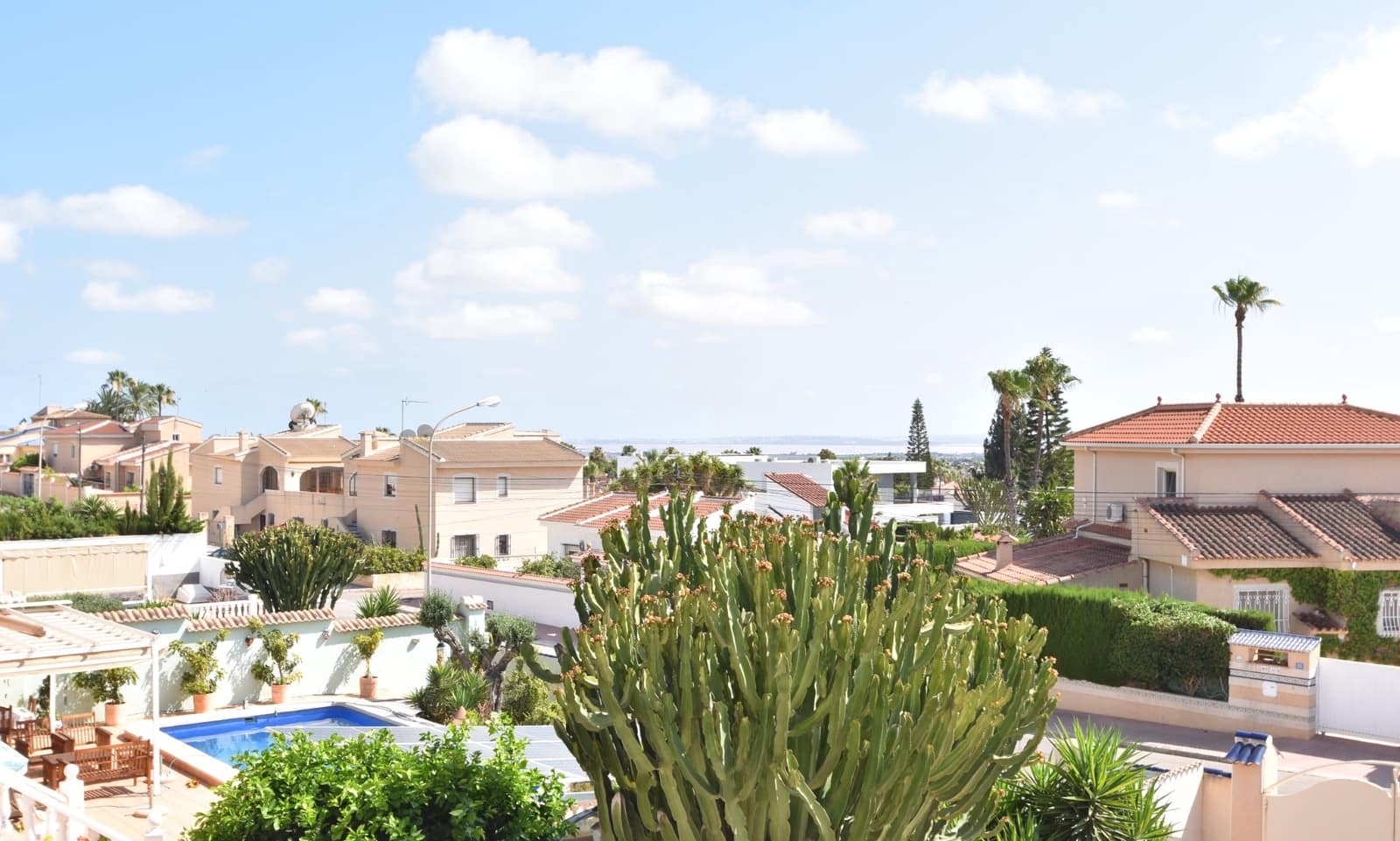 5 camera da letto Villa in vendita in Ciudad Quesada con piscina garage - 630.000 € (Rif: 9146255)