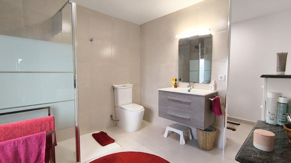 3 bedroom Semi-detached Villa for sale in Torrevieja with pool garage - € 339,950 (Ref: 9161596)