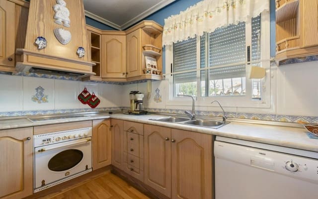 3 makuuhuone Huvila myytävänä paikassa Ciudad Quesada, Rojales mukana uima-altaan - 349 000 € (Ref: 9162994)