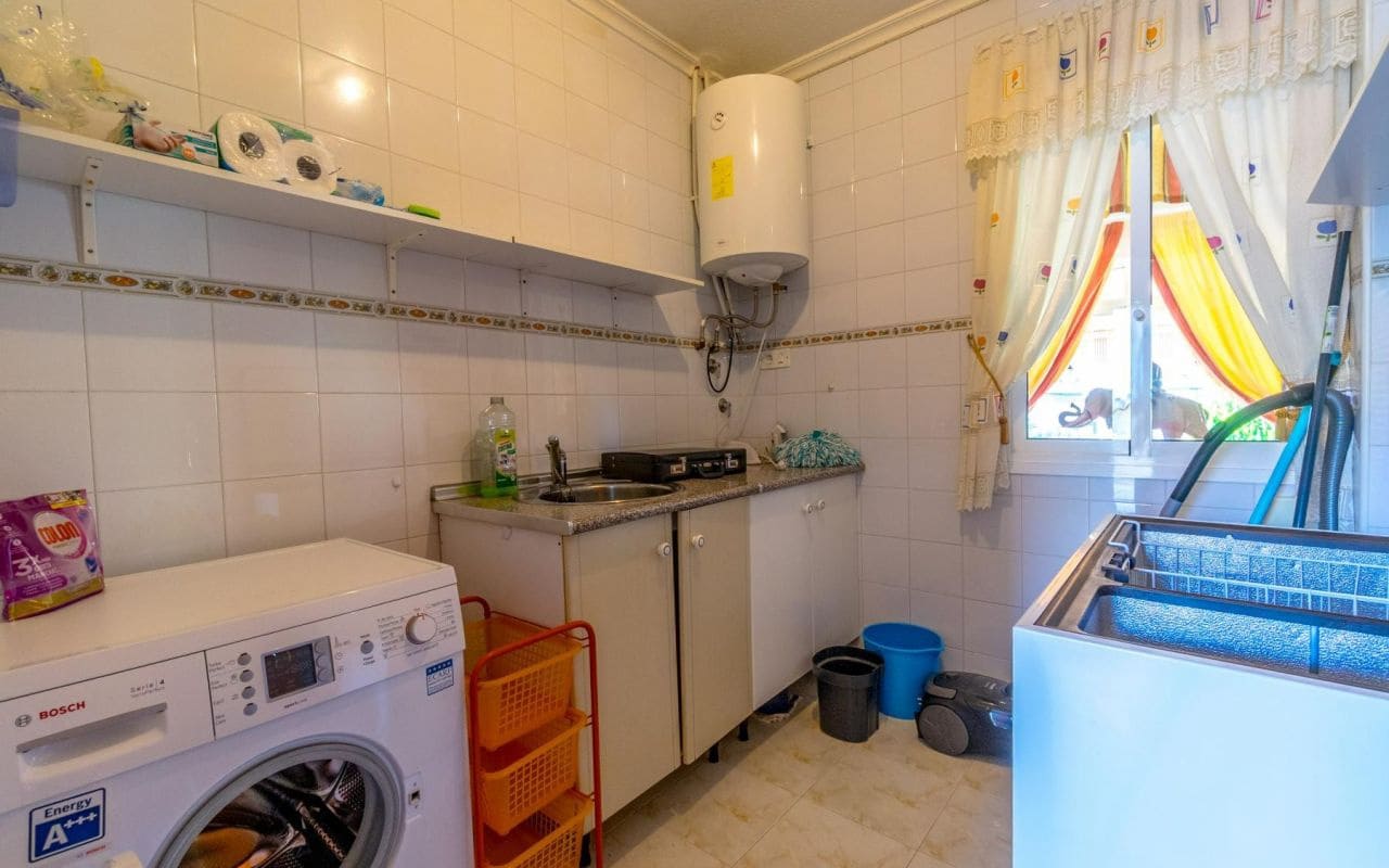 3 makuuhuone Huvila myytävänä paikassa Ciudad Quesada mukana uima-altaan - 349 000 € (Ref: 9162994)