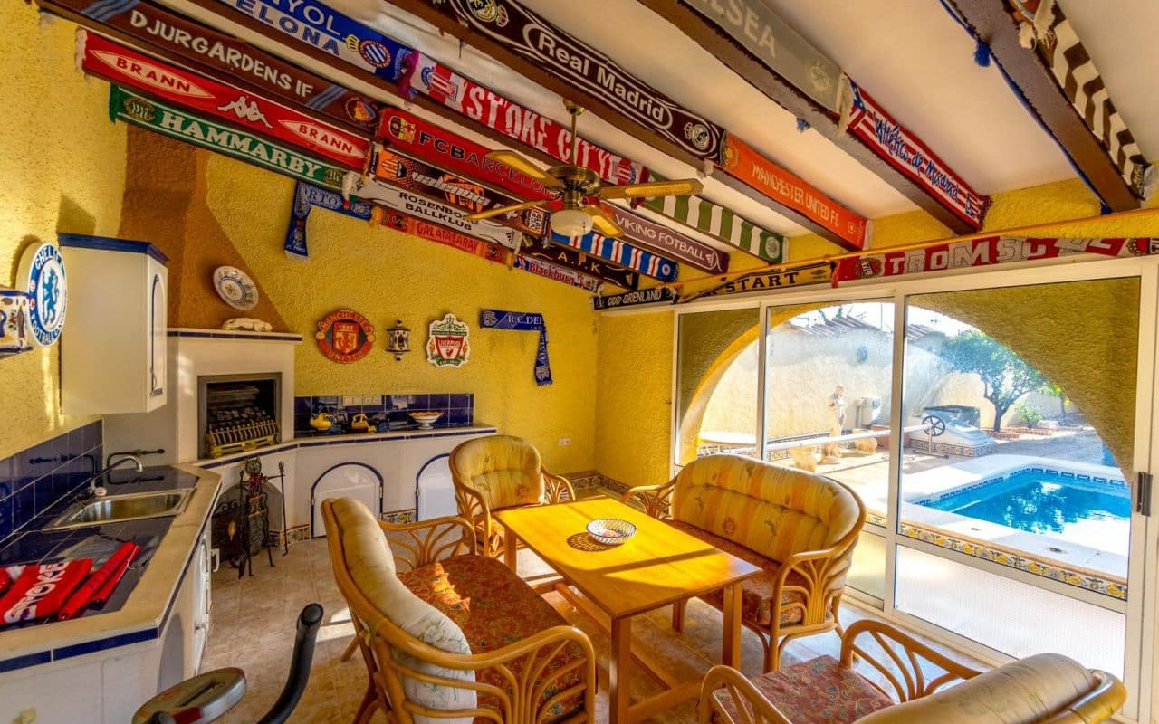 3 makuuhuone Huvila myytävänä paikassa Ciudad Quesada mukana uima-altaan - 349 000 € (Ref: 9162994)