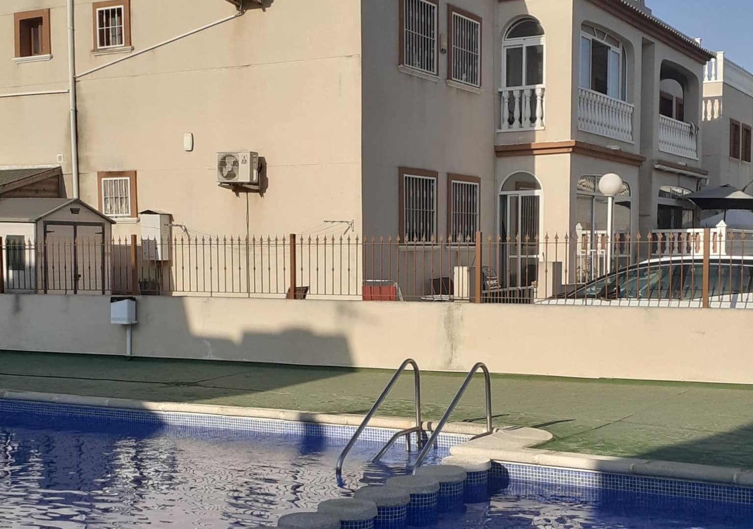 2 soveværelse Lejlighed til salg i Daya Vieja med swimmingpool - € 119.995 (Ref: 9164122)