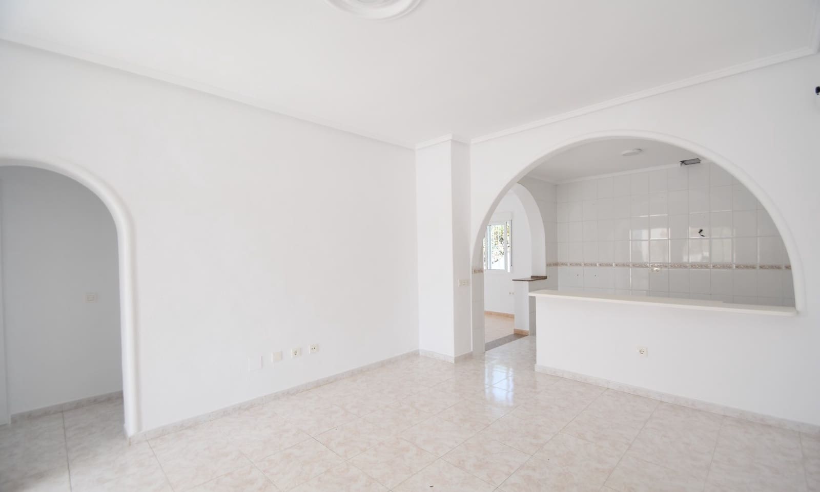 2 bedroom Villa for sale in Ciudad Quesada with pool garage - € 439,000 (Ref: 9168130)