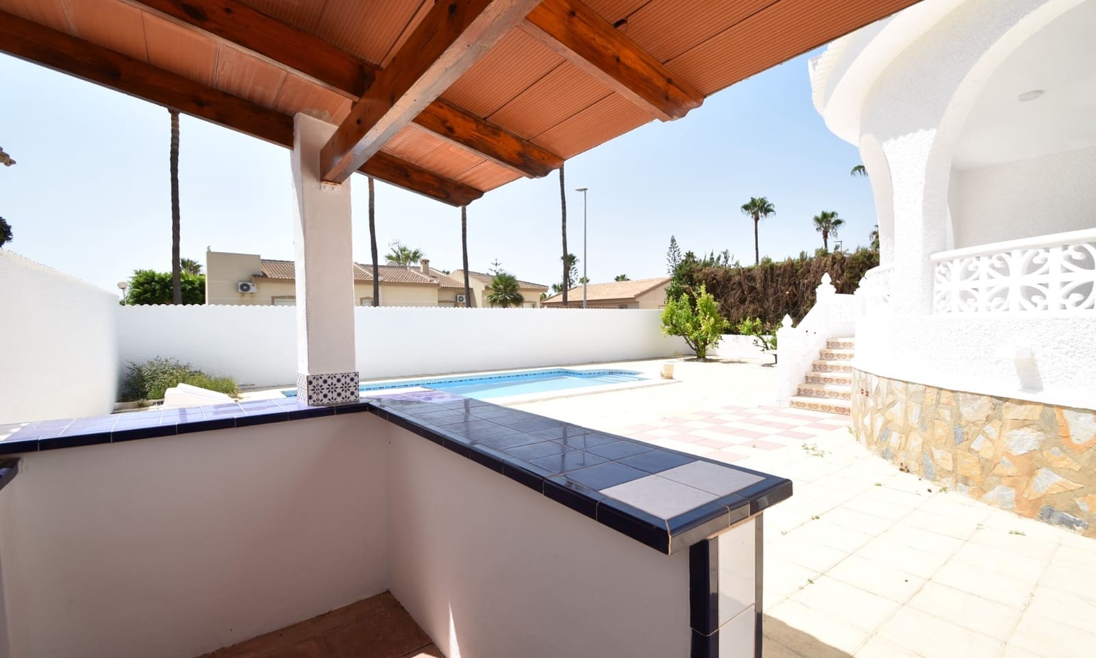 2 bedroom Villa for sale in Ciudad Quesada with pool garage - € 439,000 (Ref: 9168130)