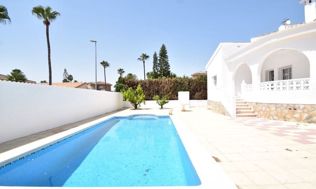 2 bedroom Villa for sale in Ciudad Quesada, Rojales with pool garage - € 439,000 (Ref: 9168130)