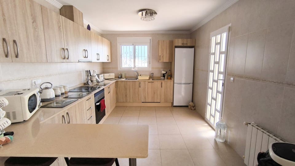 4 makuuhuone Huvila myytävänä paikassa Ciudad Quesada mukana uima-altaan - 674 950 € (Ref: 9168250)