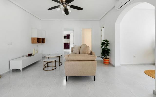 3 bedroom Villa for sale in Ciudad Quesada, Rojales with pool garage - € 420,000 (Ref: 9189761)