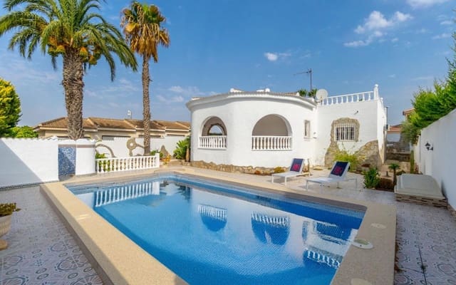 3 bedroom Villa for sale in Ciudad Quesada, Rojales with pool garage - € 420,000 (Ref: 9189761)