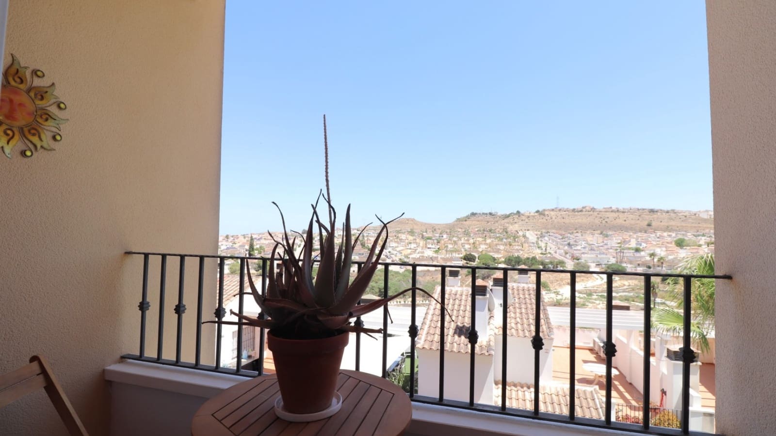 3 soveværelse Byhus til salg i Benijofar med swimmingpool garage - € 250.000 (Ref: 9189895)