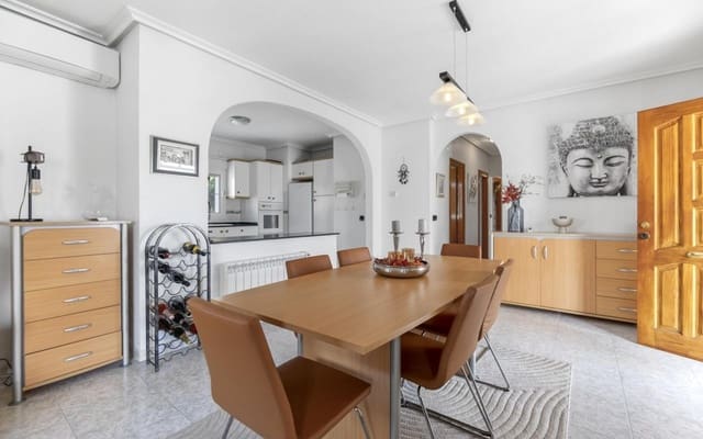 4 sypialnia Willa na sprzedaż w Playa Flamenca, Orihuela z basenem - 559 000 € (Ref: 9189897)